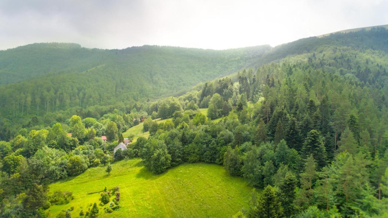 Klimatyczna U Podnoza Gory Lodge
