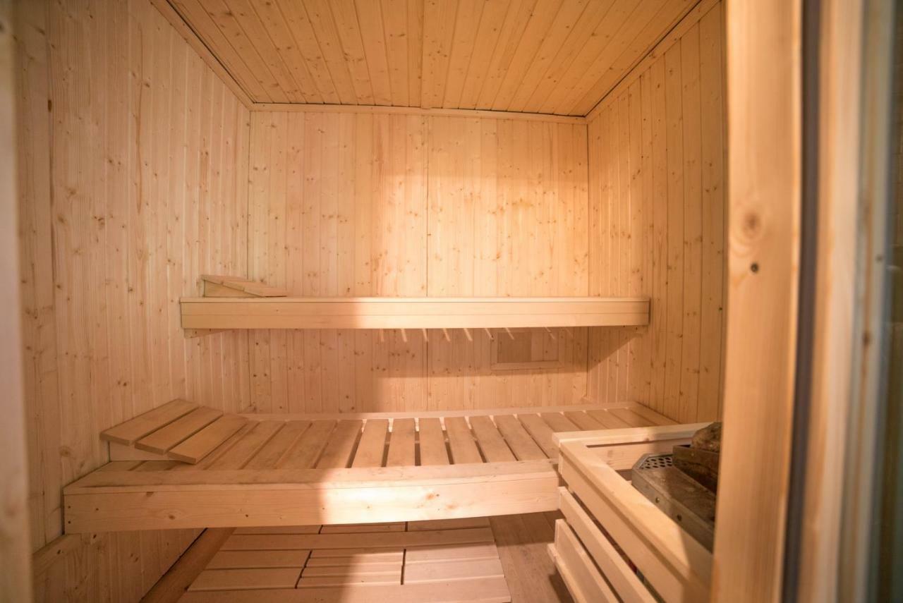 Klimatyczna U Podnoza Gory Porabka